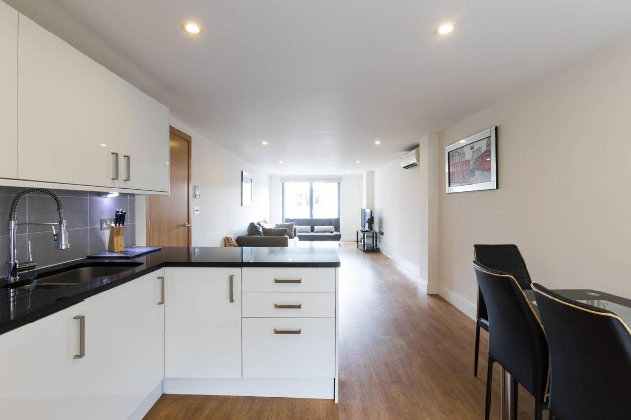 Bright And Modern 3 Bed Apartment Hyde Park Central Londra Esterno foto