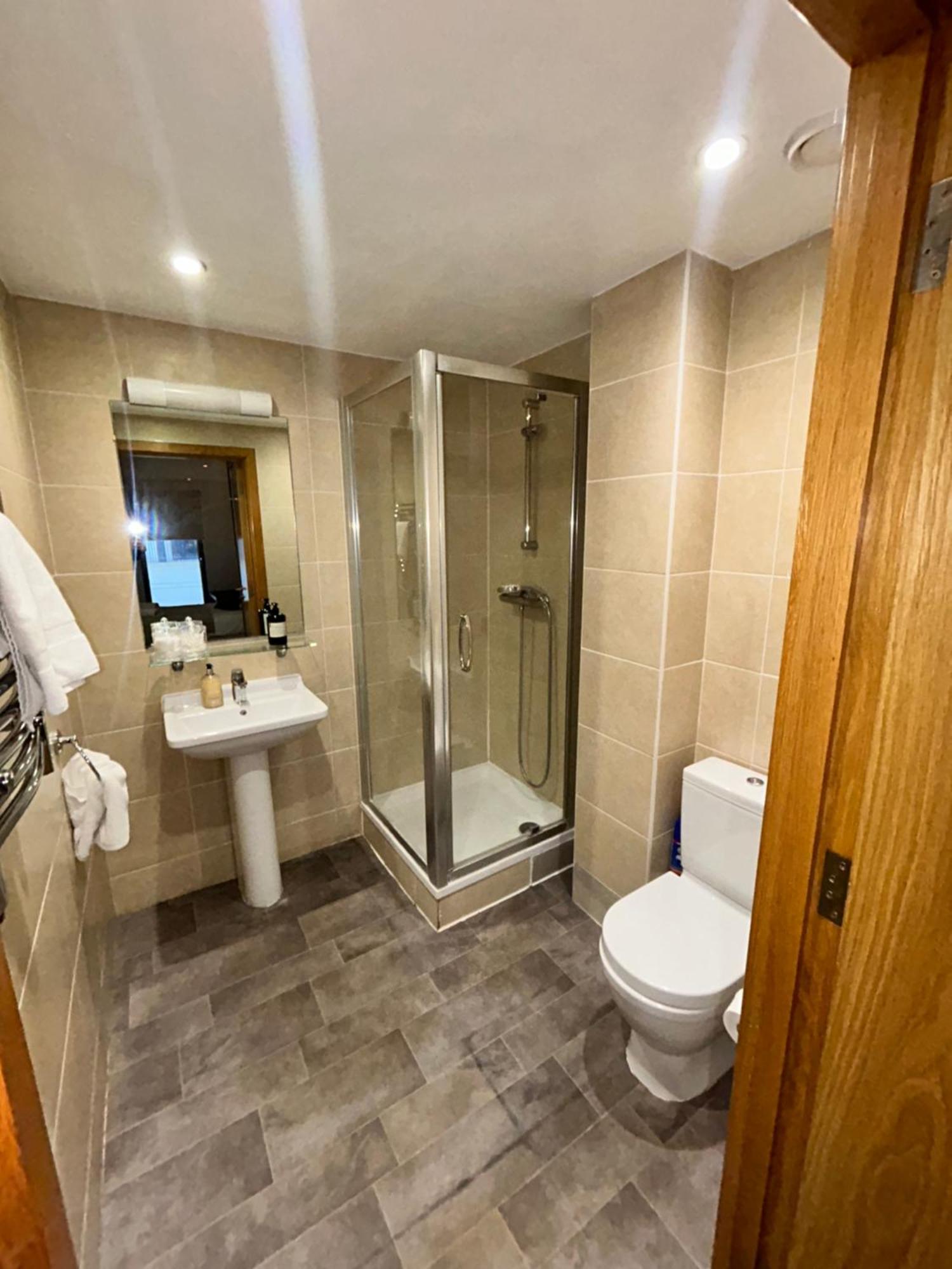 Bright And Modern 3 Bed Apartment Hyde Park Central Londra Esterno foto